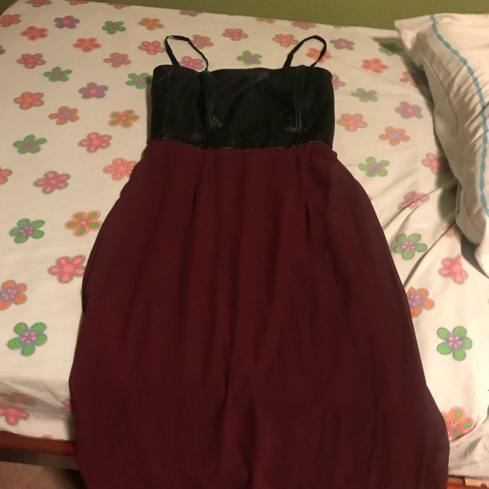 Beautiful casual dress red and top leather